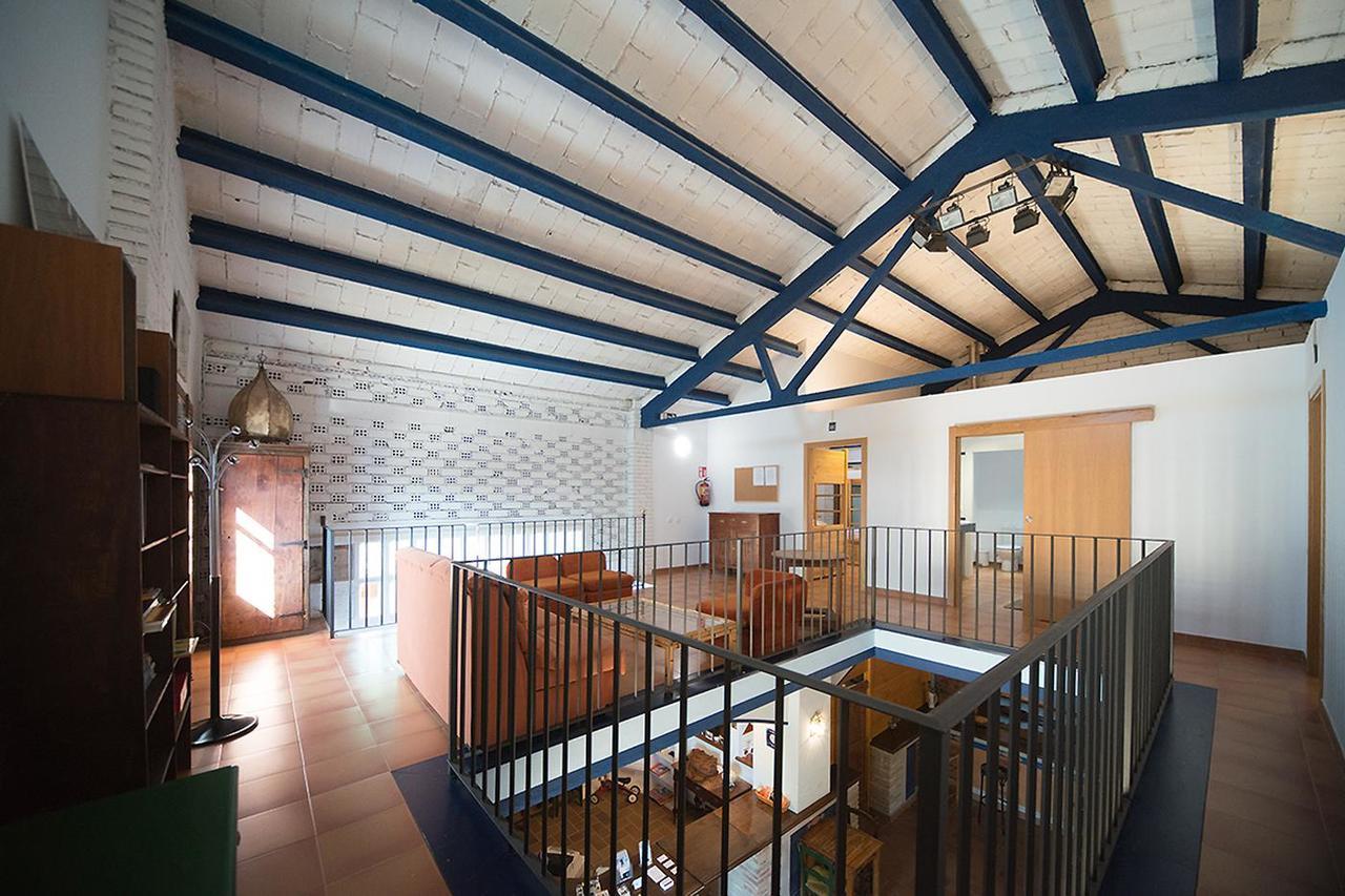Crux Albergue Adahuesca Exterior foto