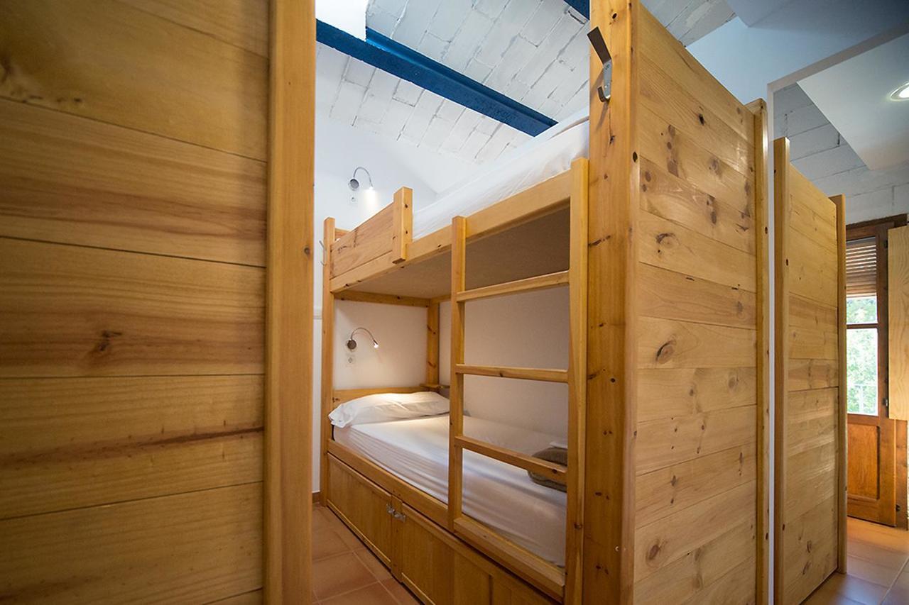 Crux Albergue Adahuesca Exterior foto