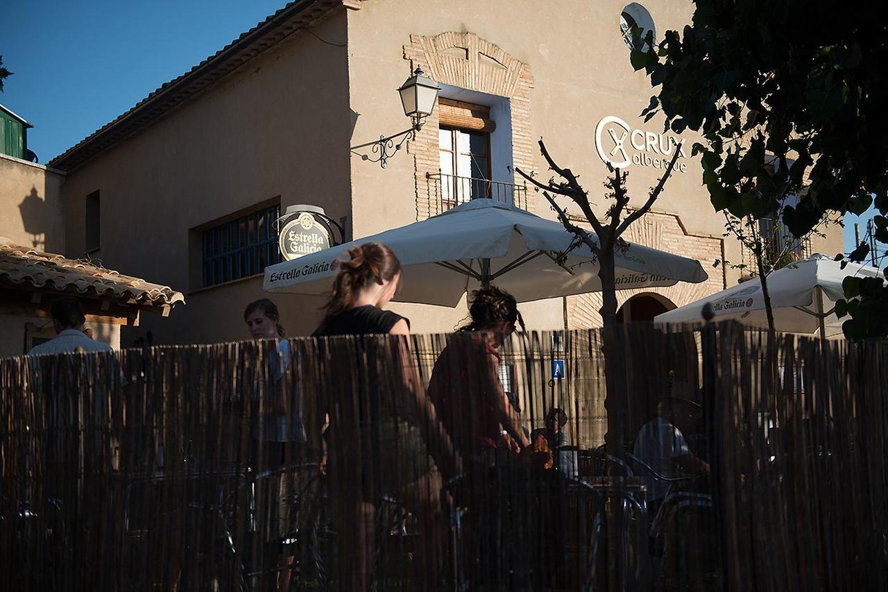 Crux Albergue Adahuesca Exterior foto
