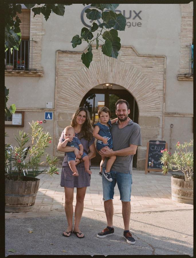 Crux Albergue Adahuesca Exterior foto